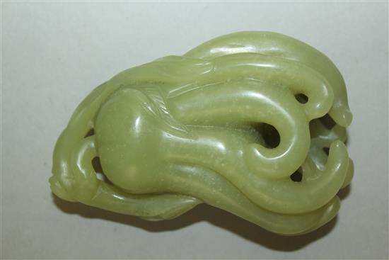 A Chinese yellow jade carving of a finger citron, 8cm